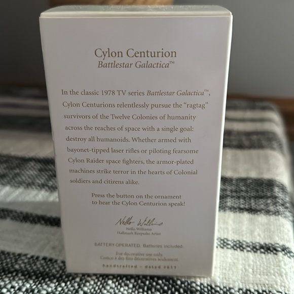 Hallmark Cylon Centurion ornament. Never opened! - Picture 3 of 3